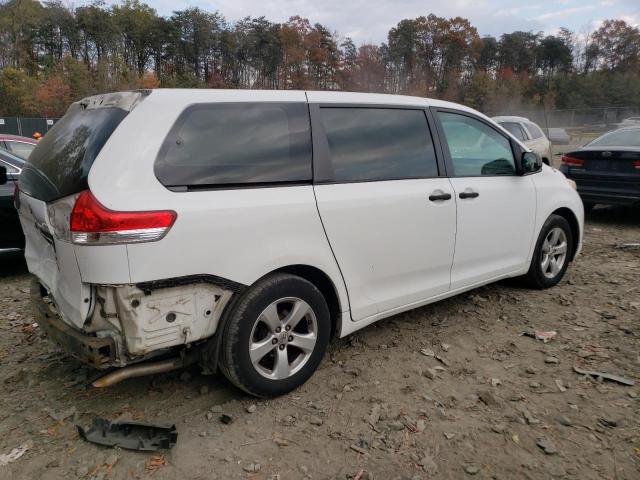 5TDZK3DC2BS156340 - 2011 TOYOTA SIENNA WHITE photo 3