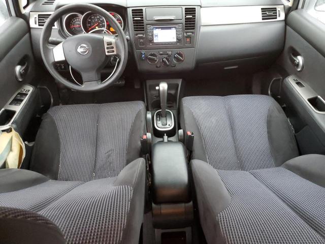 3N1BC1CP8AL422006 - 2010 NISSAN VERSA S SILVER photo 8