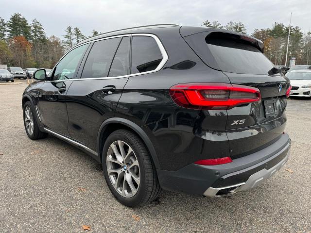5UXCR6C5XKLK85822 - 2019 BMW X5 XDRIVE40I BLACK photo 3