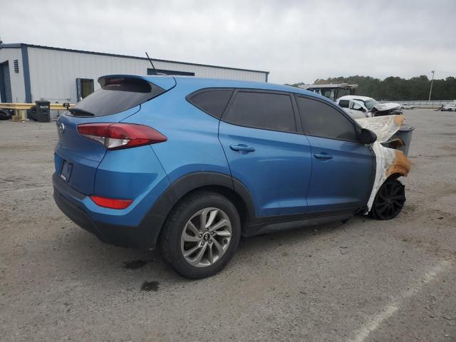 KM8J23A49HU430000 - 2017 HYUNDAI TUCSON SE BLUE photo 3