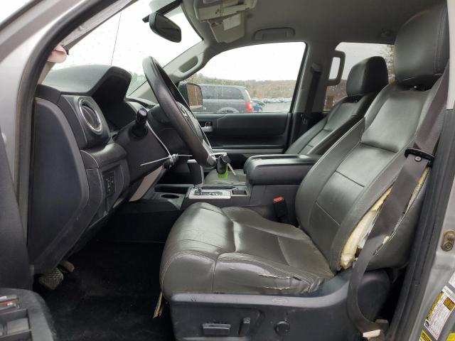 5TFUW5F13HX632863 - 2017 TOYOTA TUNDRA DOUBLE CAB SR/SR5 SILVER photo 7