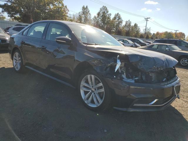 1VWLA7A34KC011030 - 2019 VOLKSWAGEN PASSAT WOLFSBURG BLACK photo 4