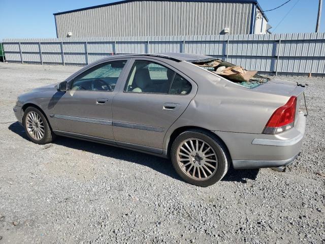 YV1RS58D522142805 - 2002 VOLVO S60 2.4T GOLD photo 2