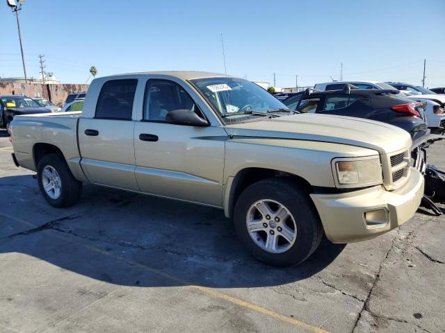 1D7RW3GK5BS620774 - 2011 DODGE DAKOTA SLT TAN photo 4