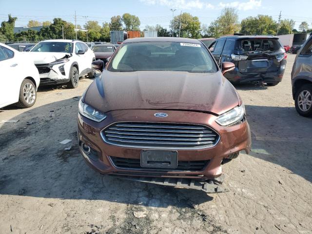 3FA6P0H72GR287414 - 2016 FORD FUSION SE BROWN photo 5