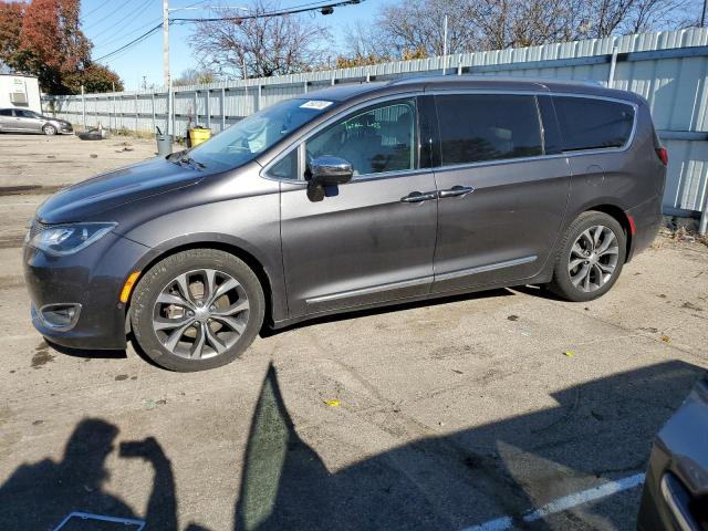 2C4RC1GG6JR117256 - 2018 CHRYSLER PACIFICA LIMITED GRAY photo 1