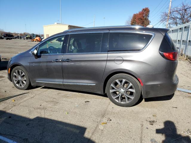 2C4RC1GG6JR117256 - 2018 CHRYSLER PACIFICA LIMITED GRAY photo 2