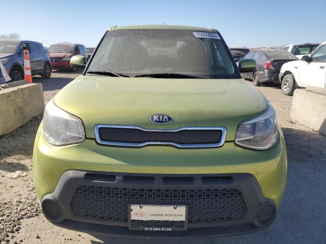 KNDJN2A29E7744406 - 2014 KIA SOUL GREEN photo 5