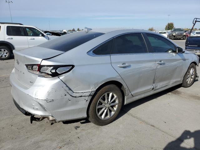 5NPE24AA2JH715915 - 2018 HYUNDAI SONATA ECO SILVER photo 3