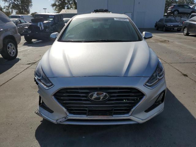 5NPE24AA2JH715915 - 2018 HYUNDAI SONATA ECO SILVER photo 5