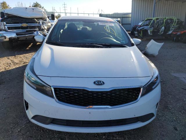 3KPFK4A77HE078074 - 2017 KIA FORTE LX WHITE photo 5