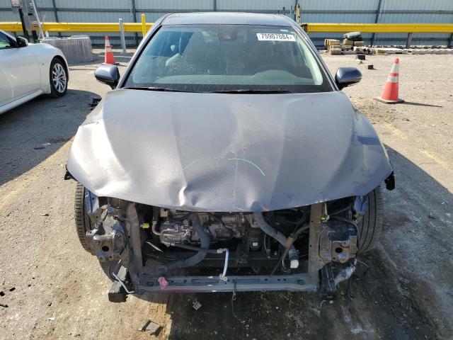 4T1T11AK0RU894146 - 2024 TOYOTA CAMRY SE NIGHT SHADE GRAY photo 5