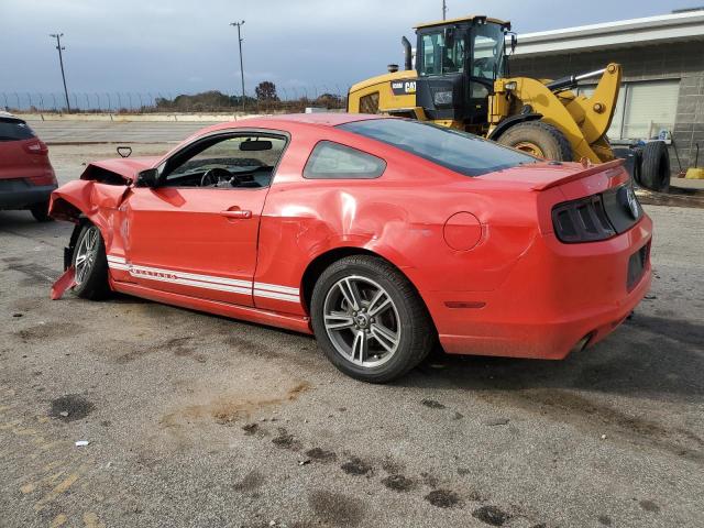 1ZVBP8AM8D5204300 - 2013 FORD MUSTANG RED photo 2