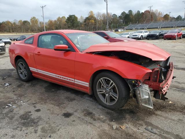 1ZVBP8AM8D5204300 - 2013 FORD MUSTANG RED photo 4