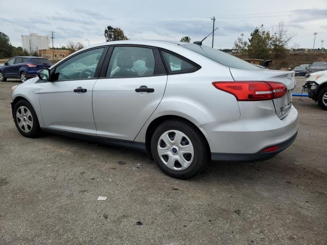 1FADP3E28HL256265 - 2017 FORD FOCUS S SILVER photo 2