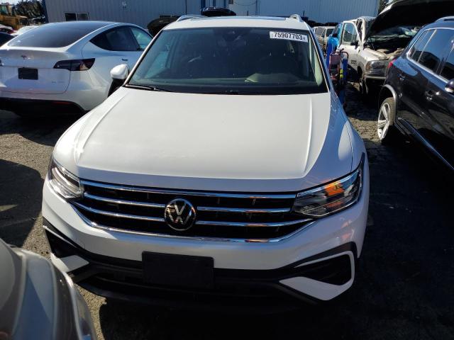 3VVMB7AX1PM009668 - 2023 VOLKSWAGEN TIGUAN SE WHITE photo 5