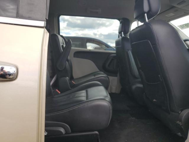 2C4RC1CG5CR118164 - 2012 CHRYSLER TOWN & COU TOURING L BEIGE photo 11