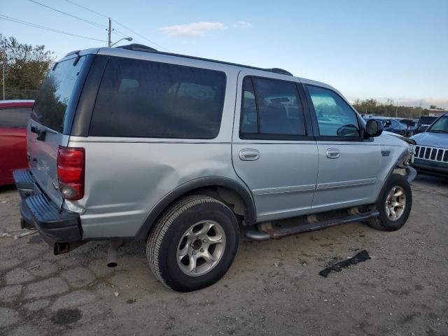 1FMPU16L42LA92107 - 2002 FORD EXPEDITION XLT GRAY photo 3