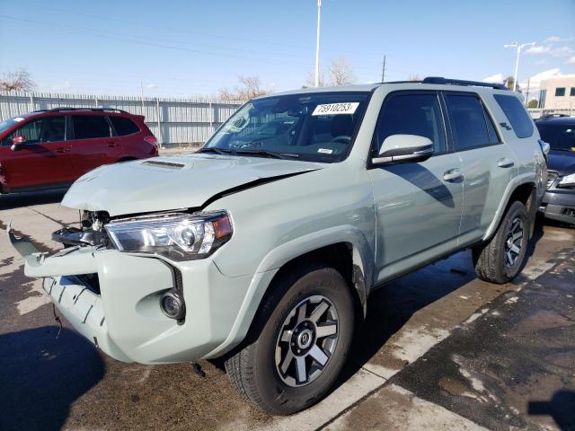 JTERU5JR1P6162969 - 2023 TOYOTA 4RUNNER SE GREEN photo 1