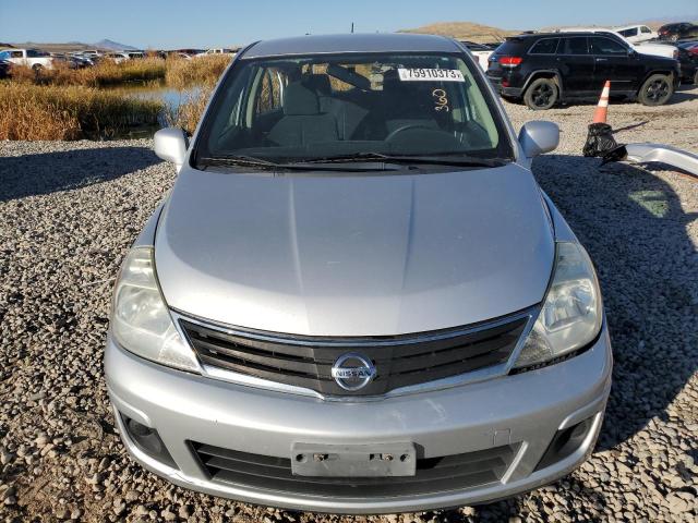 3N1BC1CPXCK813456 - 2012 NISSAN VERSA S SILVER photo 5