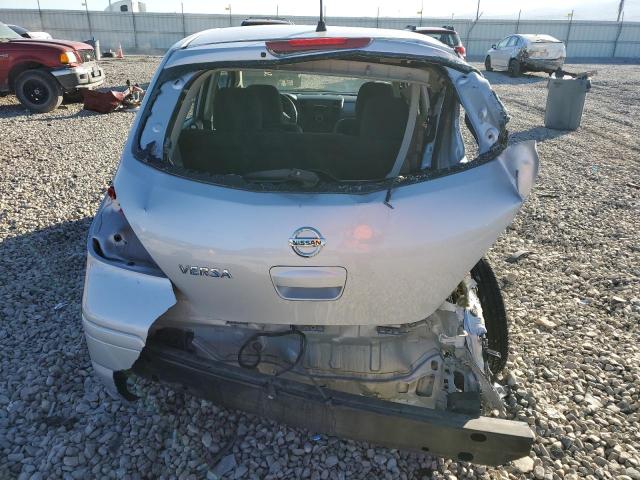 3N1BC1CPXCK813456 - 2012 NISSAN VERSA S SILVER photo 6