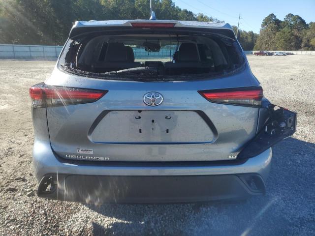 5TDGZRAH0NS105770 - 2022 TOYOTA HIGHLANDER XLE BLUE photo 6