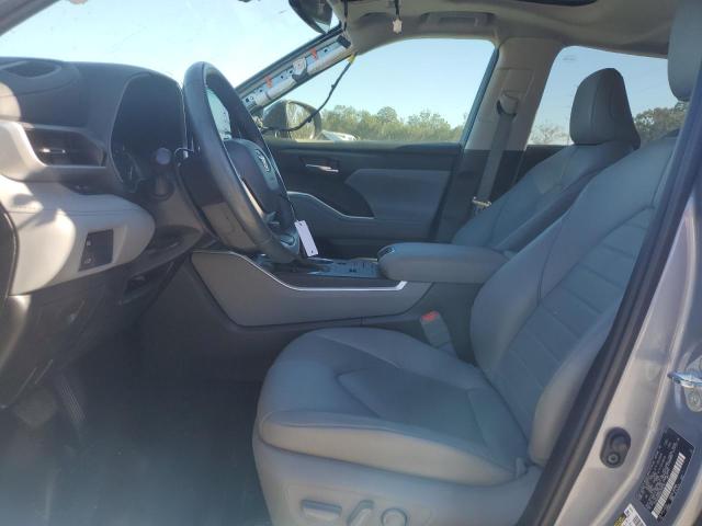 5TDGZRAH0NS105770 - 2022 TOYOTA HIGHLANDER XLE BLUE photo 7