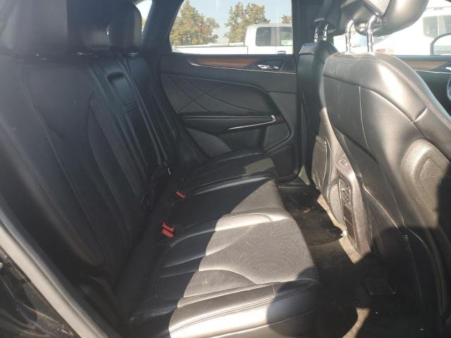 5LMCJ3D91GUJ31485 - 2016 LINCOLN MKC RESERVE შავი ფოტო 11