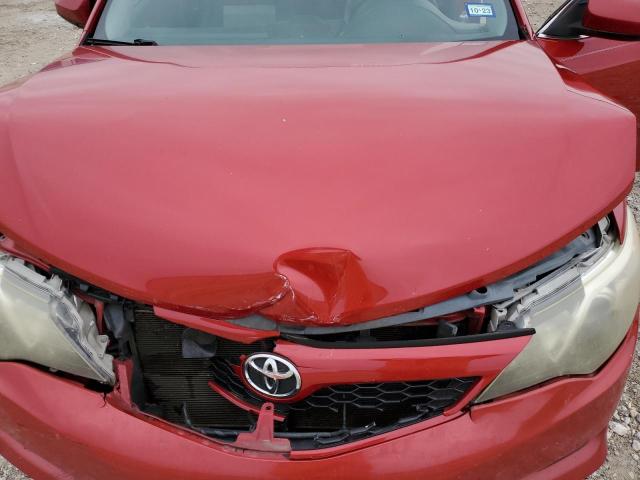 4T1BF1FKXDU698925 - 2013 TOYOTA CAMRY L RED photo 11