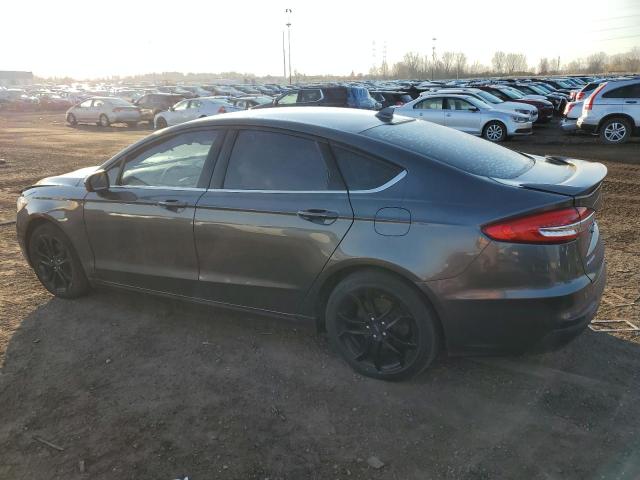 3FA6P0HD0LR140945 - 2020 FORD FUSION SE GRAY photo 2