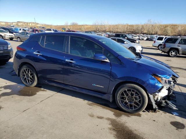 1N4AZ1CP8KC321364 - 2019 NISSAN LEAF S BLUE photo 4