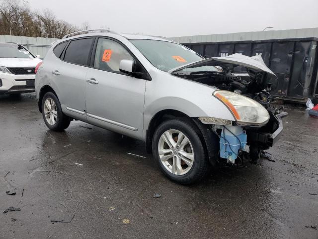 JN8AS5MV0CW707722 - 2012 NISSAN ROGUE S GRAY photo 4