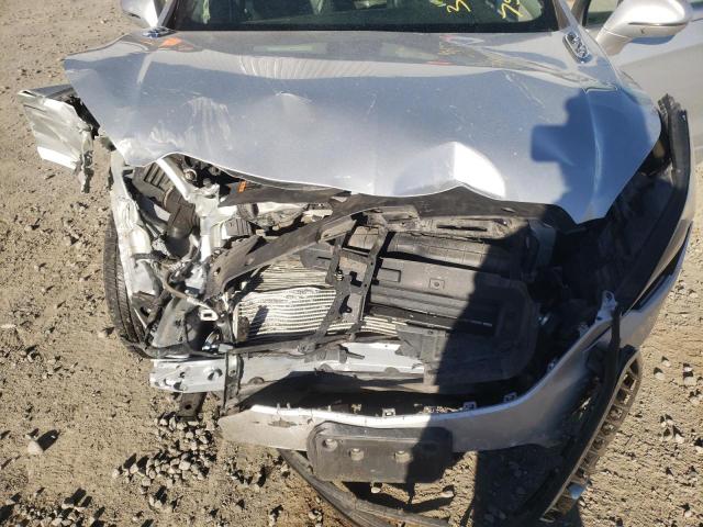 LRBFXDSA1HD098459 - 2017 BUICK ENVISION ESSENCE SILVER photo 11