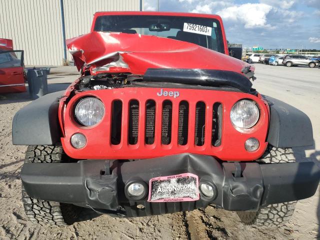 1C4GJWAG6JL904932 - 2018 JEEP WRANGLER SPORT RED photo 5