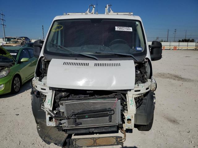 3C6TRVAG7HE500193 - 2017 RAM PROMASTER 1500 STANDARD Beyaz fotoğraf 5