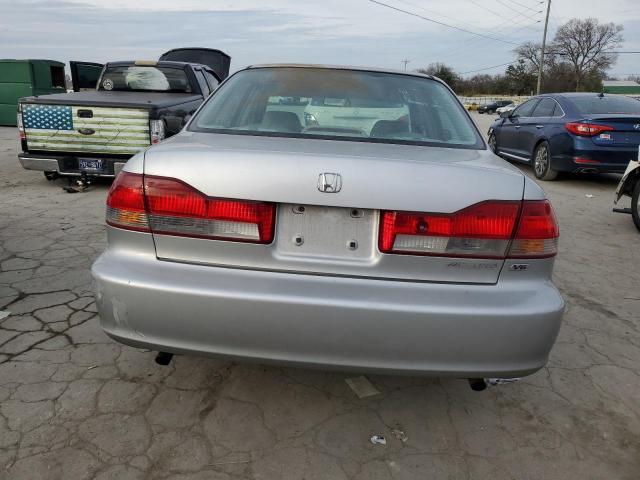 1HGCG16522A070938 - 2002 HONDA ACCORD EX SILVER photo 6