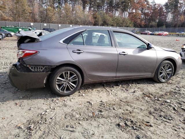 4T1BF1FK6HU677690 - 2017 TOYOTA CAMRY LE GRAY photo 3