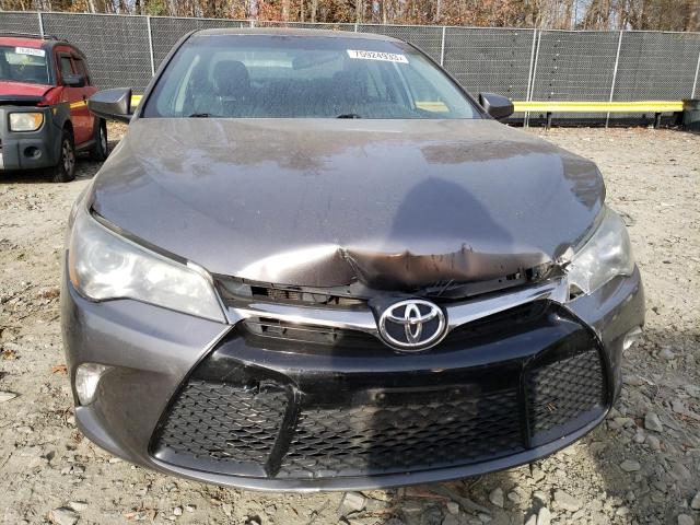 4T1BF1FK6HU677690 - 2017 TOYOTA CAMRY LE GRAY photo 5