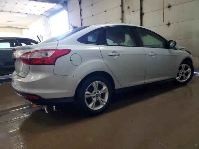 1FADP3F25DL195143 - 2013 FORD FOCUS SE GRAY photo 3