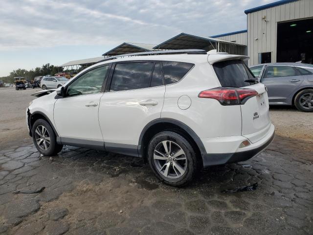 JTMWFREV5HJ115443 - 2017 TOYOTA RAV4 XLE WHITE photo 2