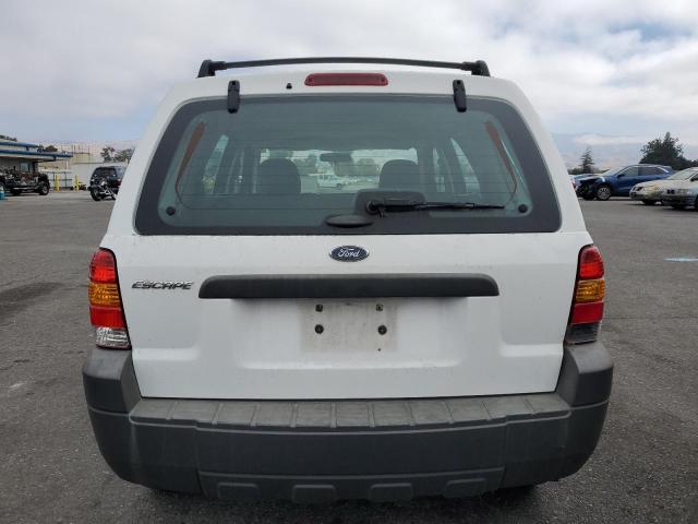 1FMYU02Z15KC45321 - 2005 FORD ESCAPE XLS WHITE photo 6