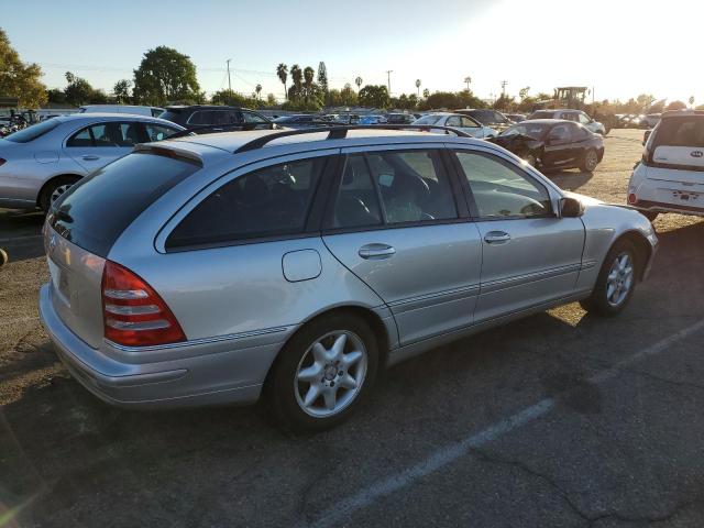 WDBRH61J03F374585 - 2003 MERCEDES-BENZ C 240 SPORTWAGON SILVER photo 3