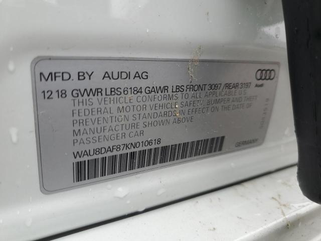 WAU8DAF87KN010618 - 2019 AUDI A8 L WHITE photo 12