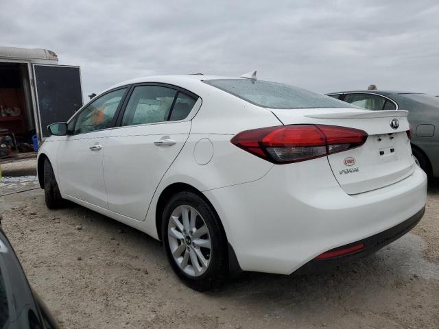 3KPFL4A72HE114900 - 2017 KIA FORTE LX WHITE photo 2