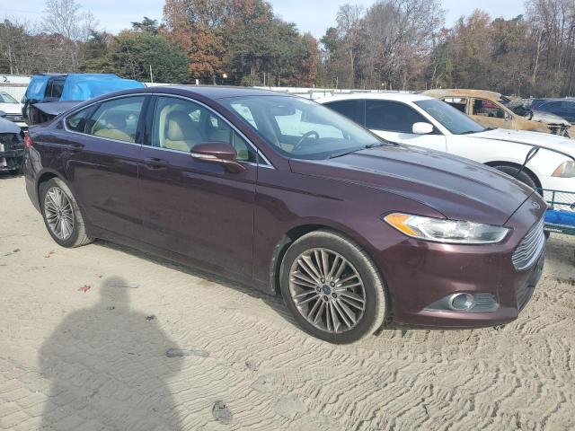 3FA6P0H98DR205084 - 2013 FORD FUSION SE BURGUNDY photo 4