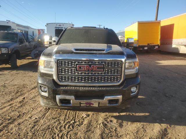 1GT42YEY2JF195915 - 2018 GMC SIERRA K3500 DENALI BLACK photo 5