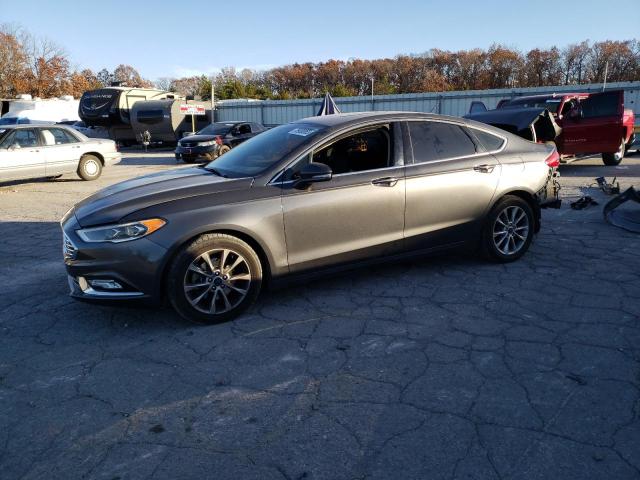 3FA6P0HD9HR395388 - 2017 FORD FUSION SE GRAY photo 1