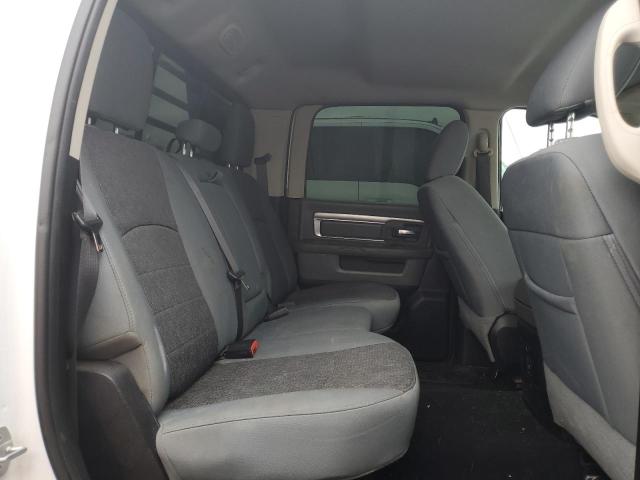 3C6UR5DL1JG406544 - 2018 RAM 2500 SLT თეთრი ფოტო 10