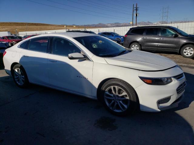 1G1ZE5STXHF185625 - 2017 CHEVROLET MALIBU LT WHITE photo 4