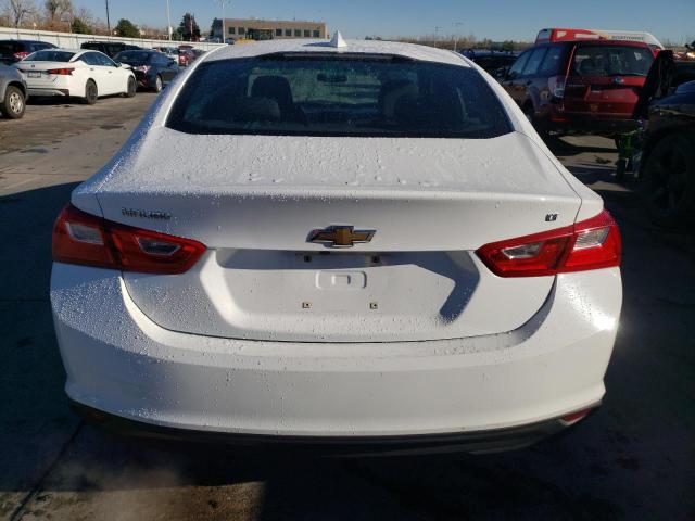 1G1ZE5STXHF185625 - 2017 CHEVROLET MALIBU LT WHITE photo 6